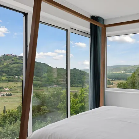 Majestic Eye Motovun